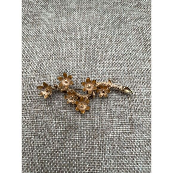 Two Pieces Vintage Brooches Gold Tone Leaf and Floral Retro 70’s 80’s - Picture 7 of 12